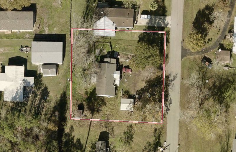 Aerial photo of 25143 Brightwood Ln, lot outlined in red