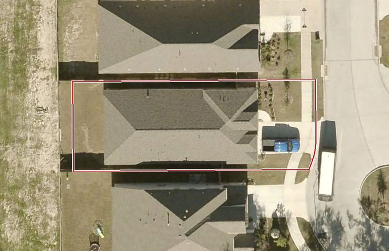 Aerial photo of 16607 Yaklin Meadow Ct, lot outlined in red
