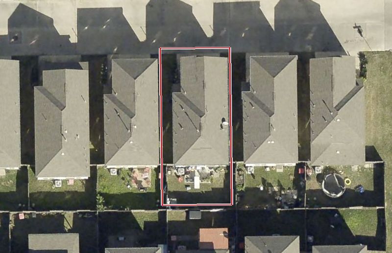 Aerial photo of 19331 Riley Espen Ct, lot outlined in red